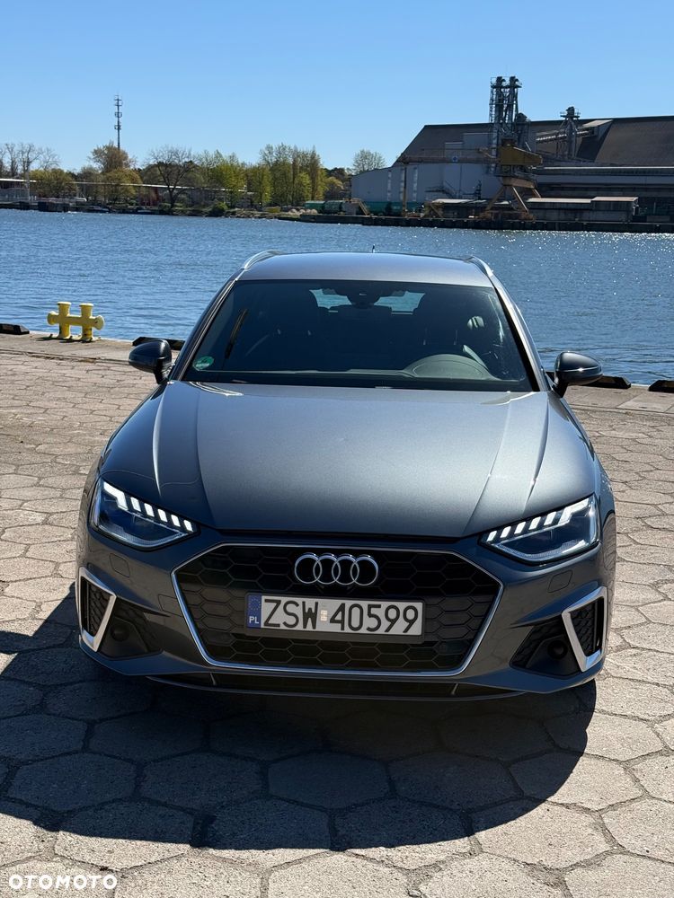 Audi A4 Avant 35 TDI S tronic S line - 2