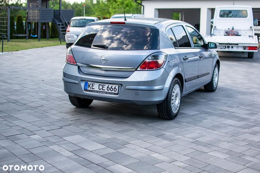 Opel Astra - 11