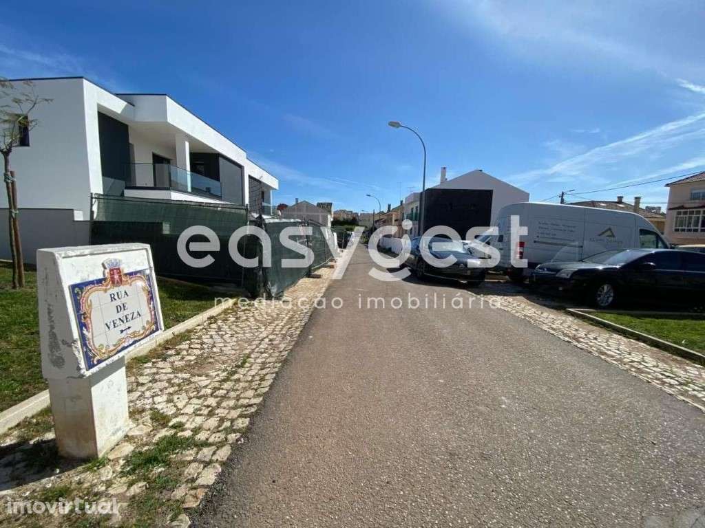Terreno em Casal de Cambra perto do Centro para construção. - Grande imagem: 5/15