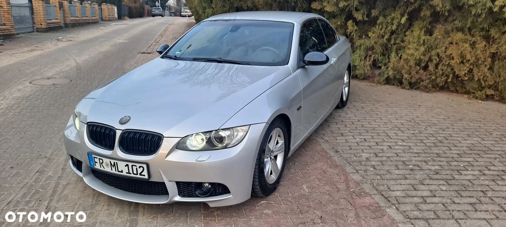 BMW Seria 3 320i - 28