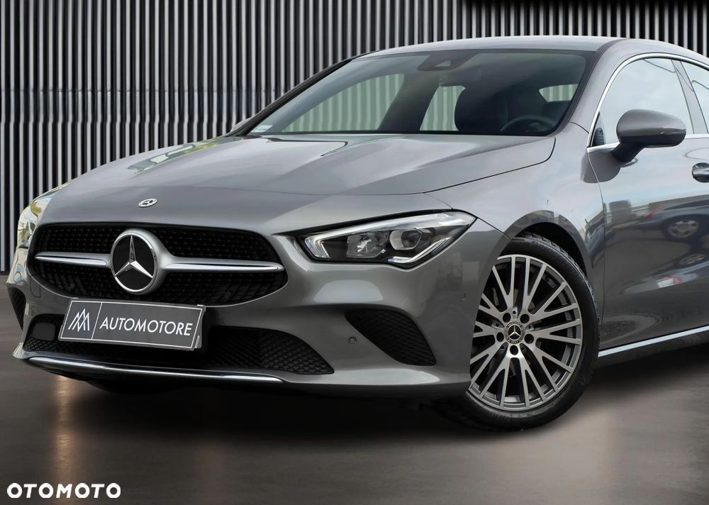 Mercedes-Benz CLA 180 Progressive 7G-DCT - 2
