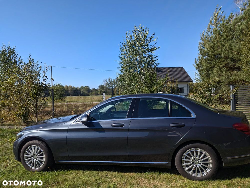 Mercedes-Benz Klasa C 180 (BlueEFFICIENCY) Avantgarde - 17