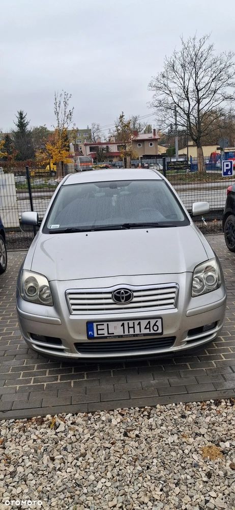 Toyota Avensis 1.8 VVT-i Automatik Sol - 9