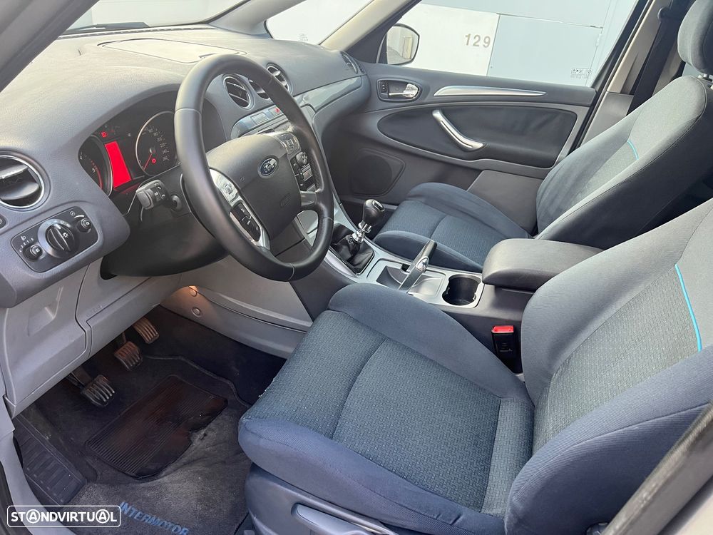 Ford S-Max 1.8 TDCi Titanium 7L - 6