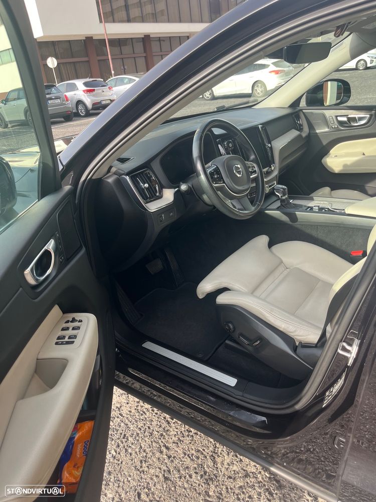 Volvo XC 60 2.0 D4 Inscription AWD Geartronic - 14