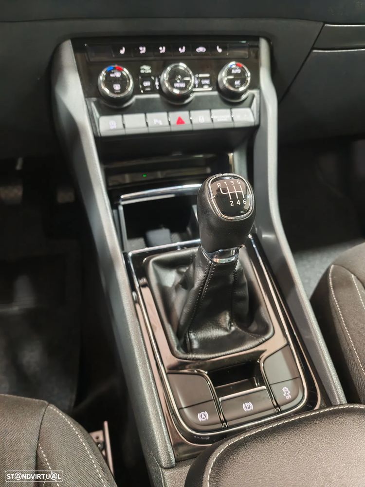 Skoda Karoq 2.0 TDI Ambition - 14