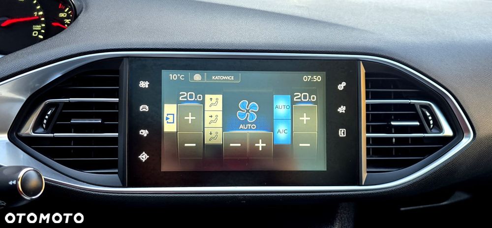 Peugeot 308 BlueHDi FAP 150 EAT6 Stop & Start Allure - 15
