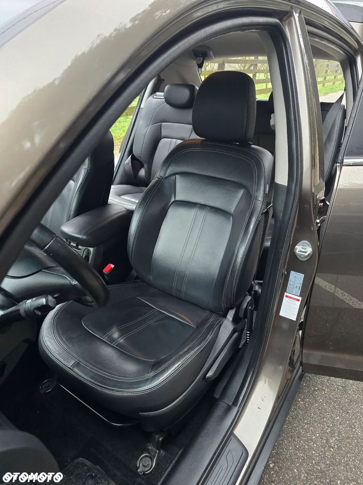 Kia Sportage 2.0 CVVT 2WD Automatik Spirit - 9