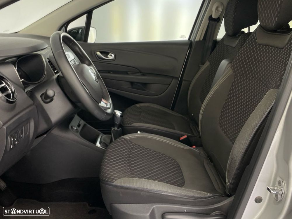Renault Captur 0.9 TCE Exclusive - 11