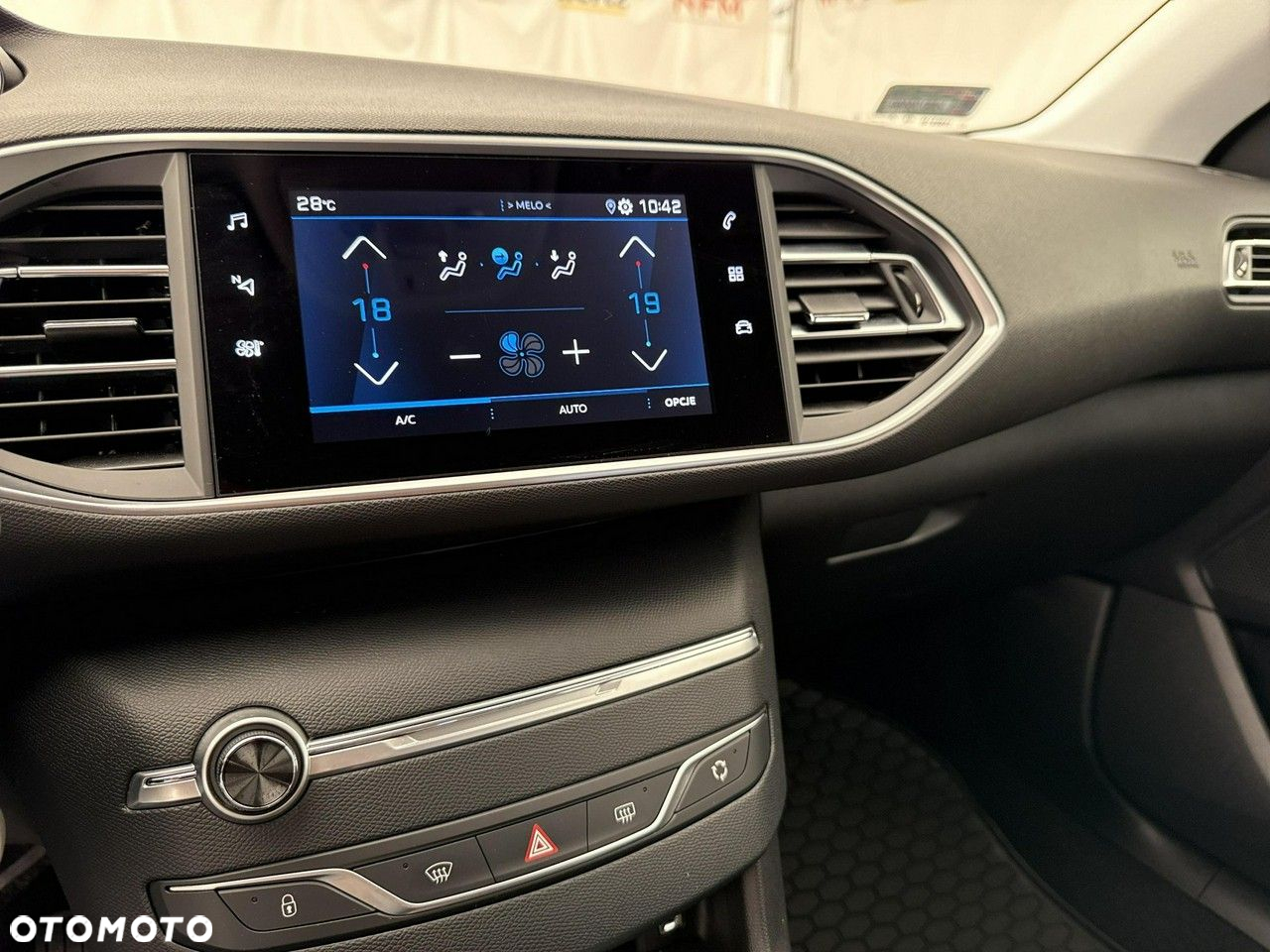 Peugeot 308 - 23