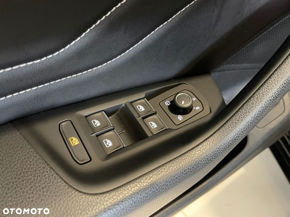 Volkswagen Arteon 2.0 TSI R-Line DSG - 31