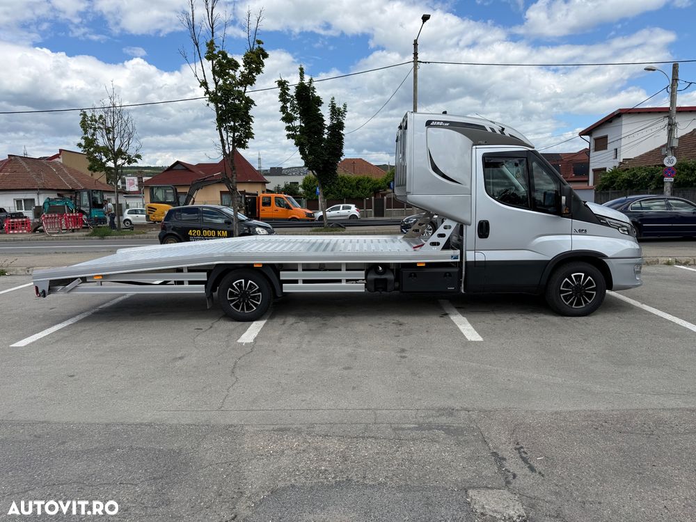Iveco Massif - 2