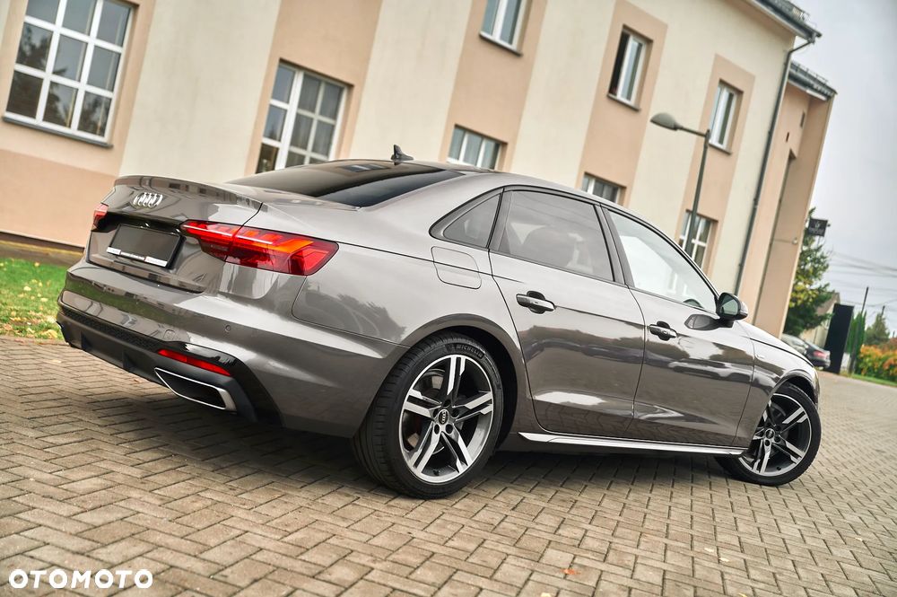 Audi A4 Limousine 35 TFSI S tronic S line - 16