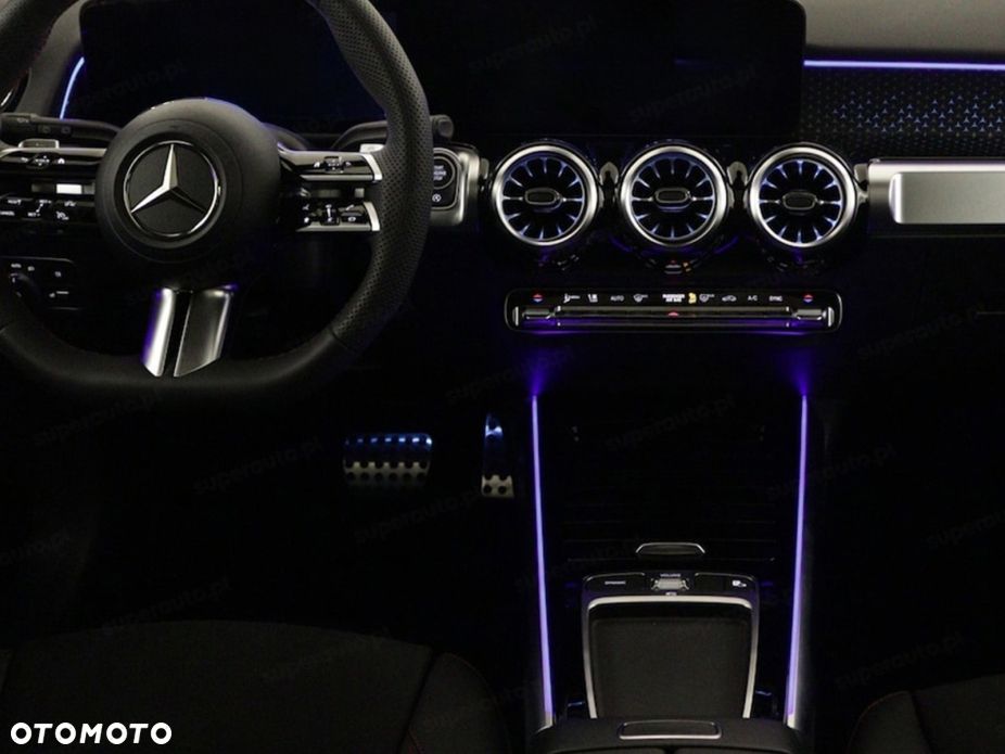 Mercedes-Benz GLB 200 AMG Line 7G-DCT - 8