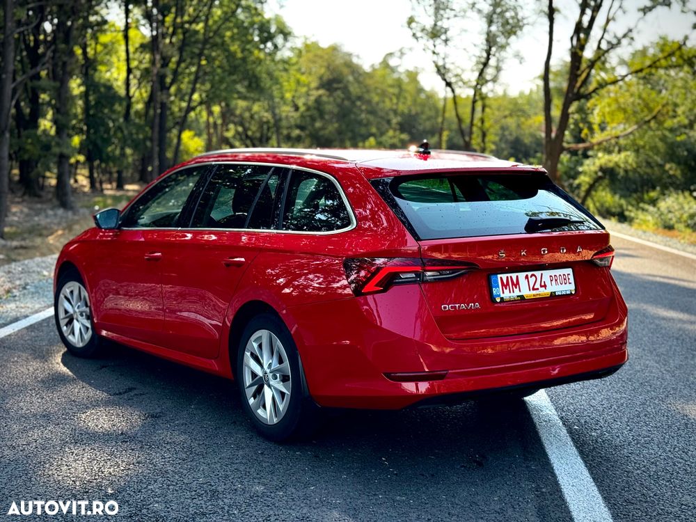 Skoda Octavia 2.0 TDI DSG Style - 12