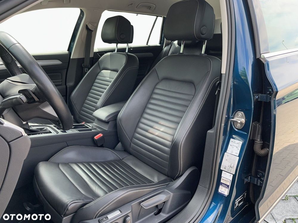 Volkswagen Passat Variant - 17