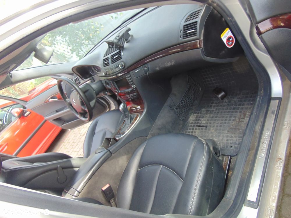 Kompletny srodek Mercedes w211 - 10