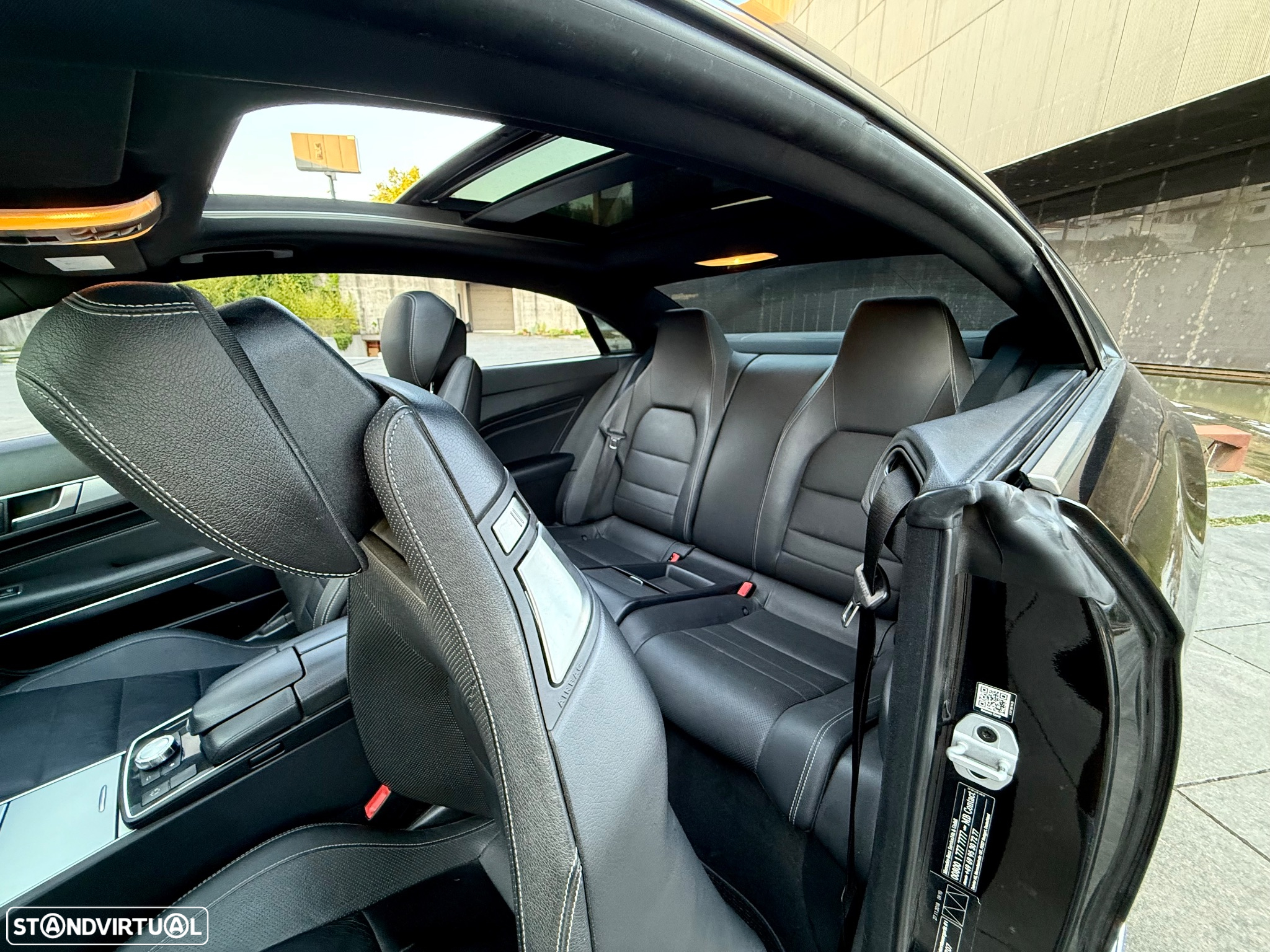 Mercedes-Benz E 220 d Avantgarde - 13