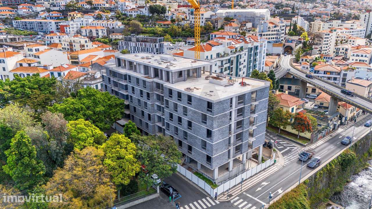 Apartamento T2 |  Edifício HINTON | Rua 31 de Janeiro | Funchal | Ilha - Grande imagem: 3/29
