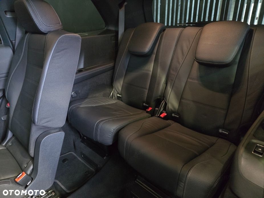 Mercedes-Benz GLS - 16