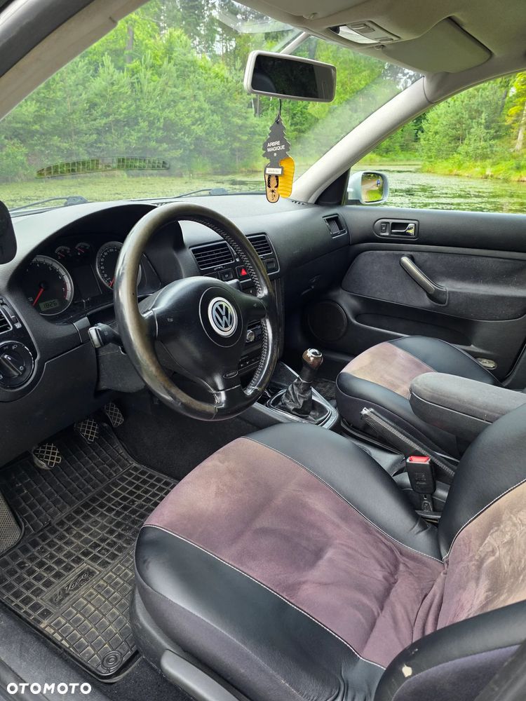 Volkswagen Bora 1.6 Comfortline - 10