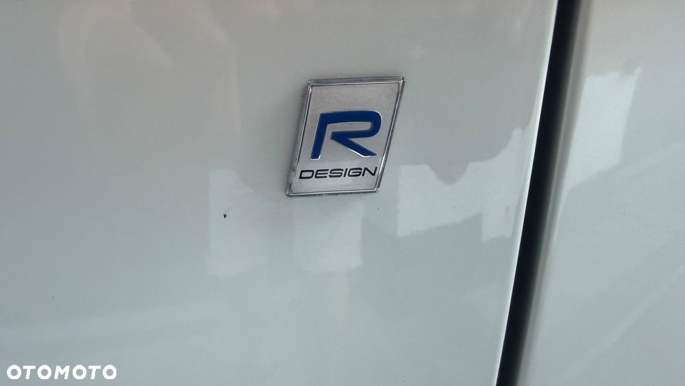 Volvo XC 60 D4 R-Design - 26