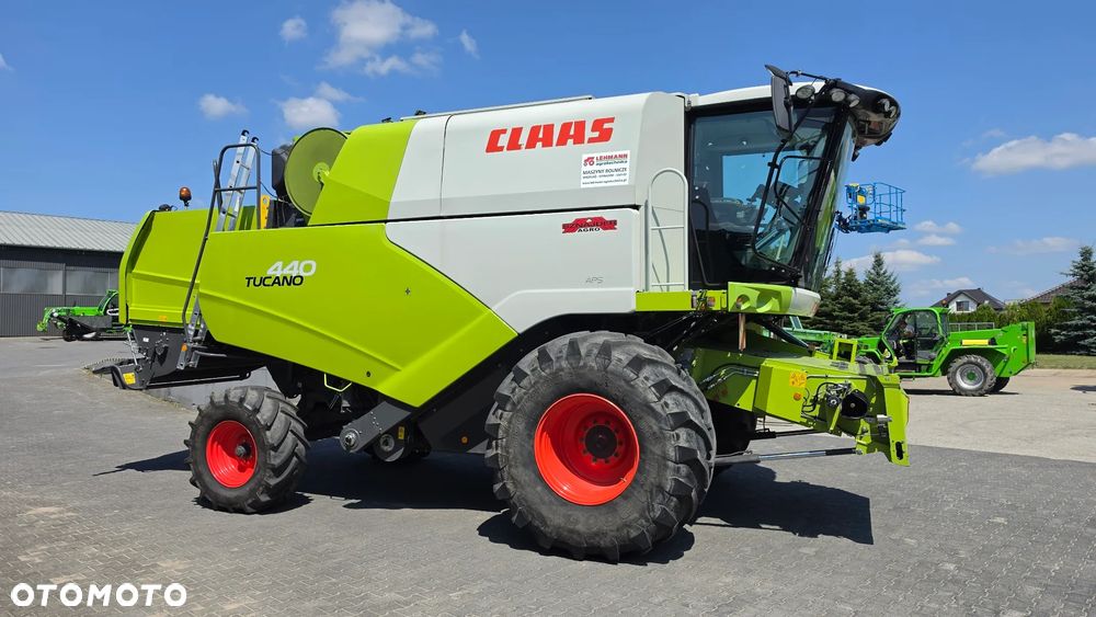 Claas Tucano 440 - 2