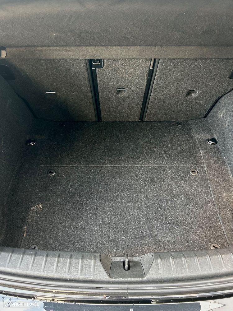 BMW 116 d Edition M Sport Shadow - 21