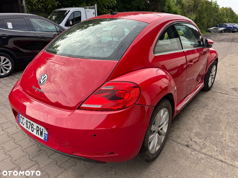 Volkswagen New Beetle - 31