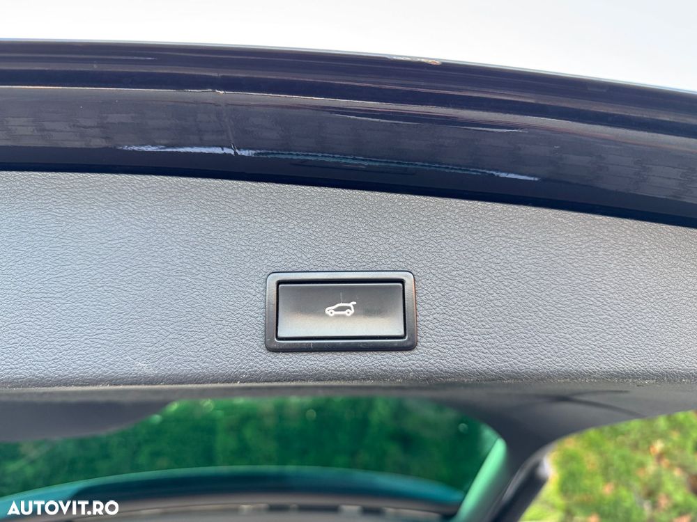 Volkswagen Touareg - 14