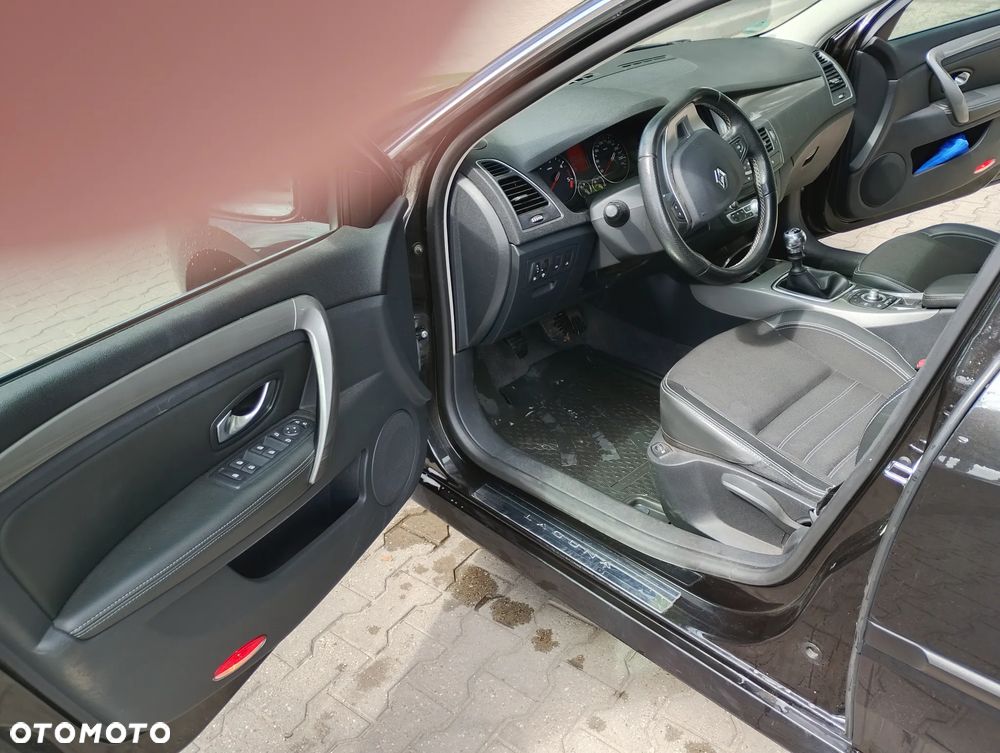 Renault Laguna - 8