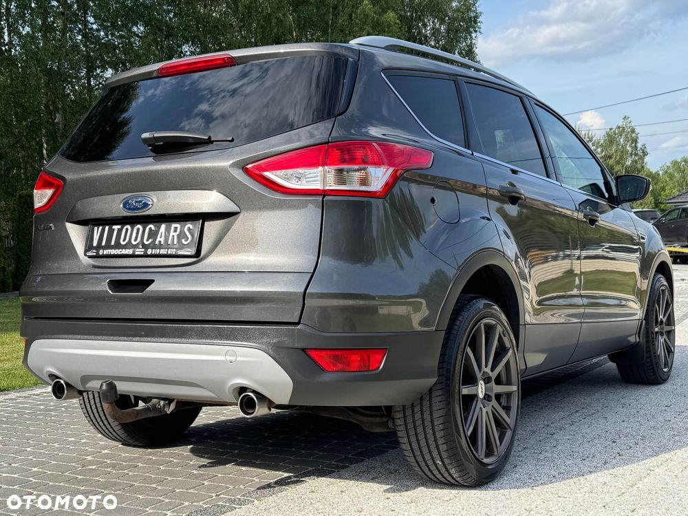 Ford Kuga 2.0 TDCi 2x4 Titanium - 17