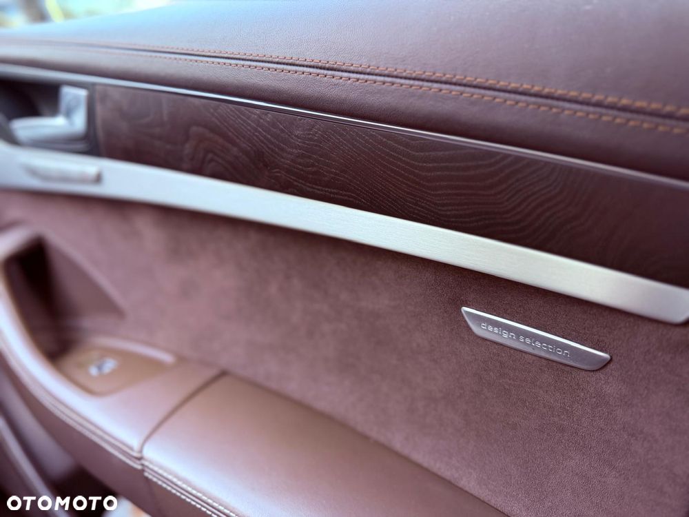 Audi A8 4.2 FSI L Quattro - 14