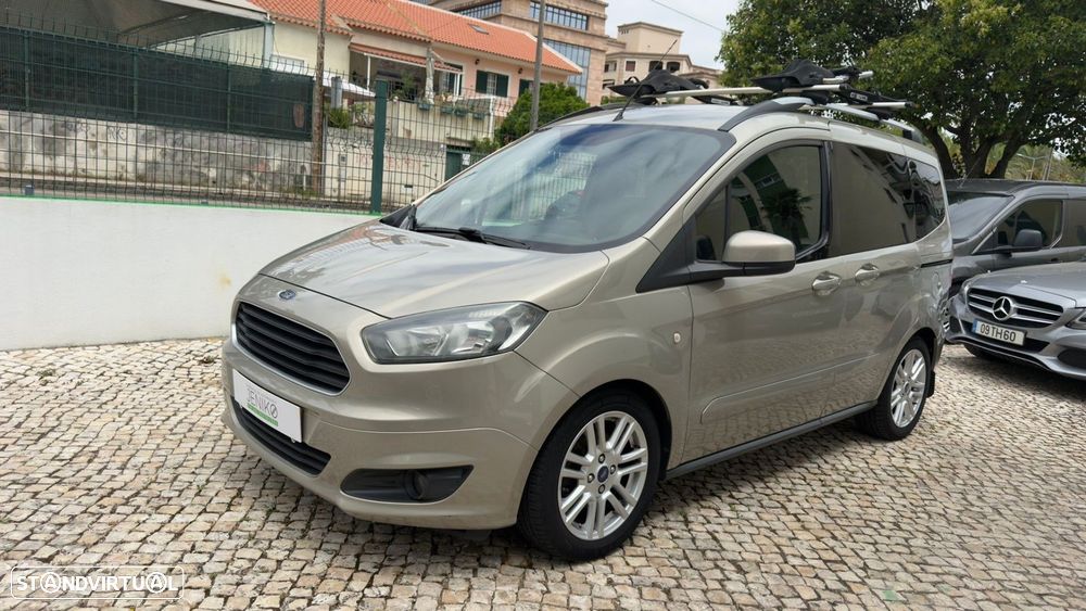 Ford Tourneo Courier 1.5 TDCi Titanium - 5