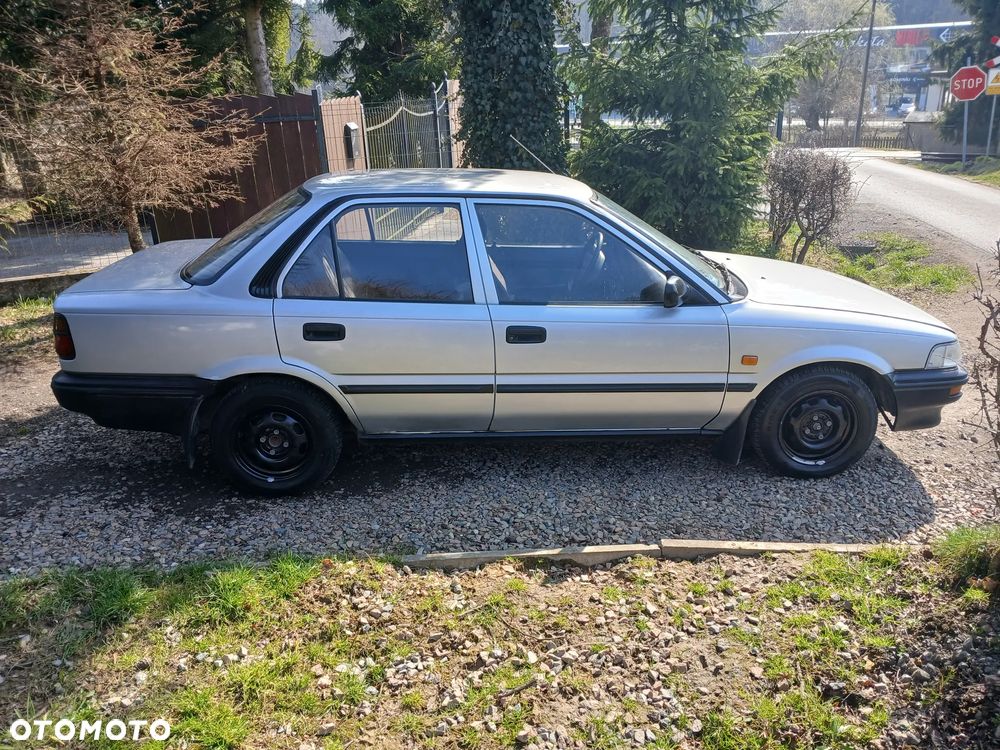 Toyota Corolla 1.8D L - 1