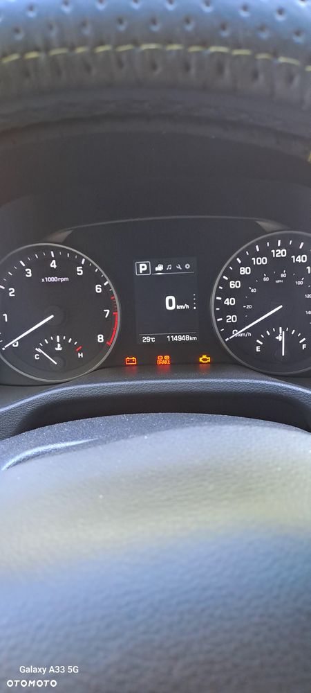 Hyundai Elantra - 8