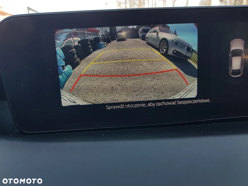 Mazda 3 SKYACTIV-G 2.0 M-Hybrid SELECTION - 17