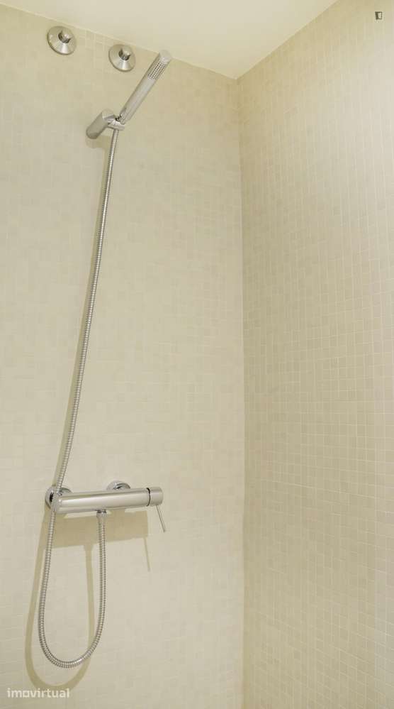 Apartamento com 2 quartos - localizado em Vitória Porto - Grande imagem: 4/25