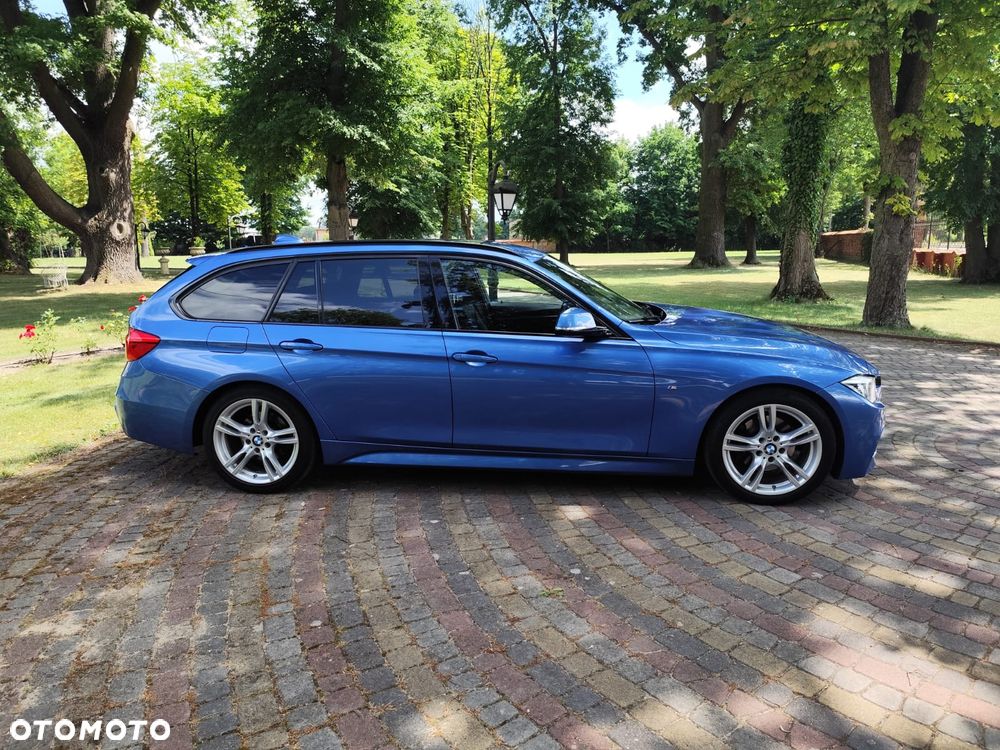 BMW Seria 3 320d M Sport - 4