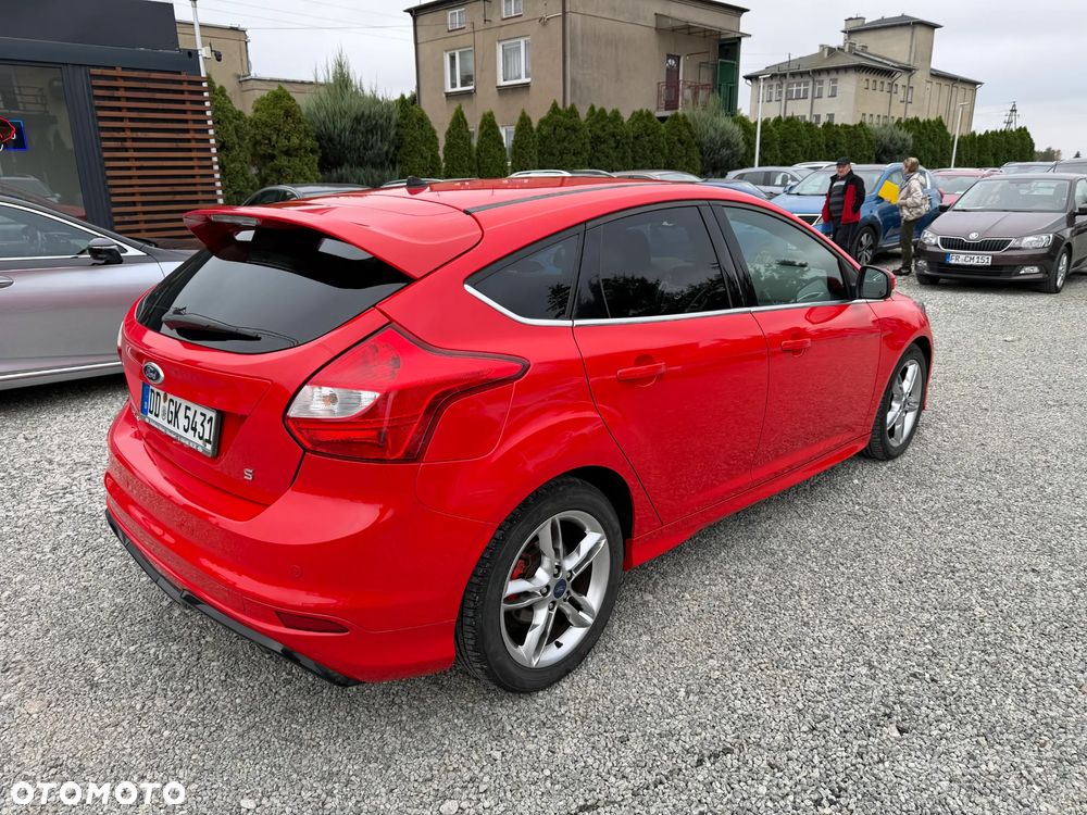 Ford Focus 1.6 EcoBoost Trend Sport - 21