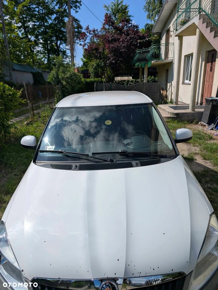 Skoda Fabia 1.4 16V Ambition Plus - 10