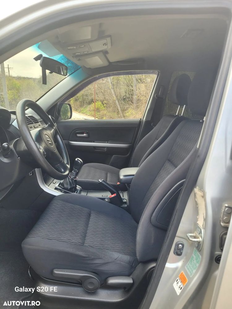 Suzuki Grand Vitara 1.9 DDIS Navi - 16
