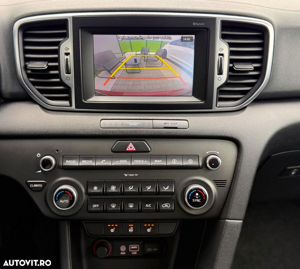 Kia Sportage 2,0 CRDI AWD Dream-Team Edition - 6