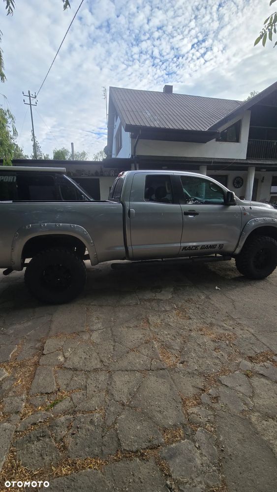 Toyota Tundra 5.7 4x4 Double Cab SR5 - 11