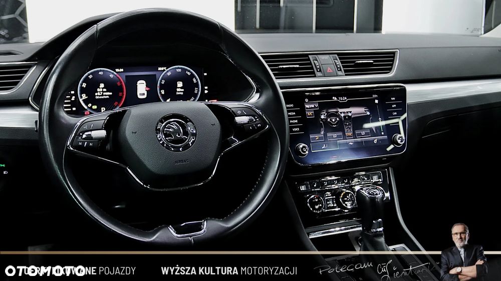 Skoda Superb 2.0 TDI SCR Ambition DSG - 15