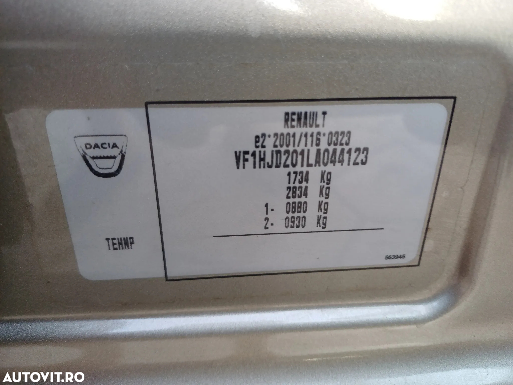 Dacia Duster 1.6 SCe Prestige jante 16" - 14