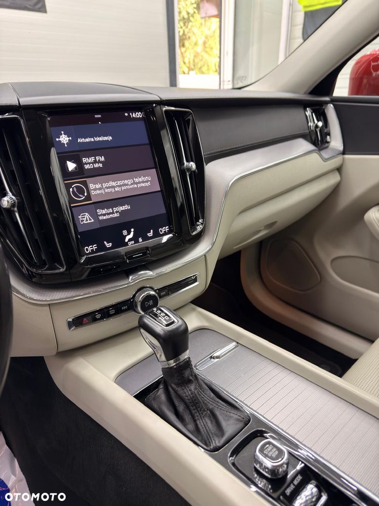 Volvo XC 60 D4 AWD Inscription - 9