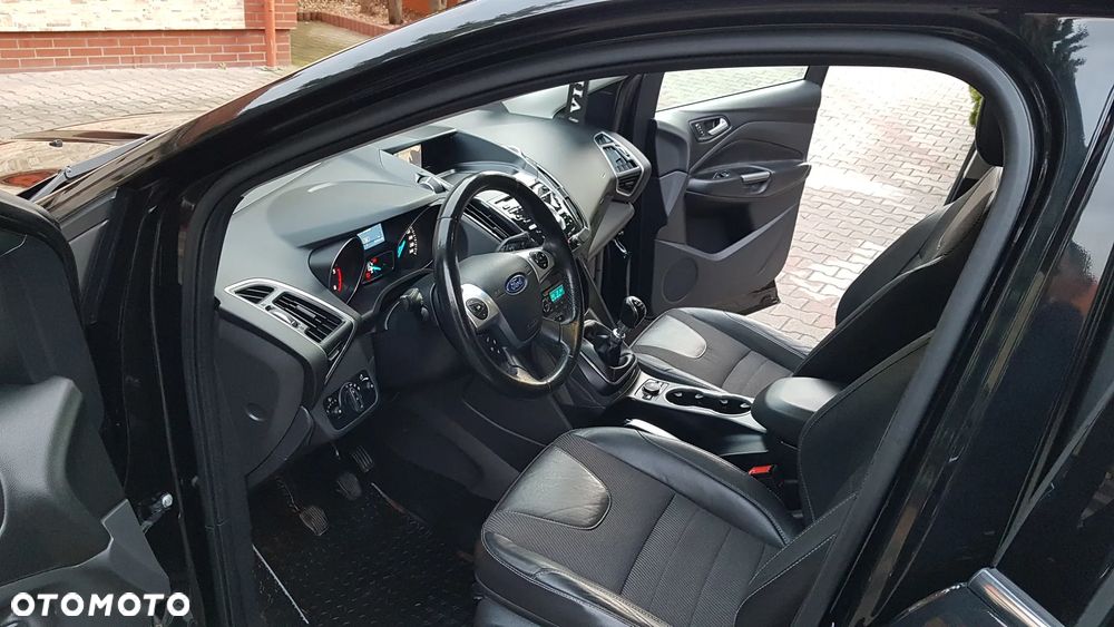 Ford Kuga 2.0 TDCi FWD Titanium Plus - 9