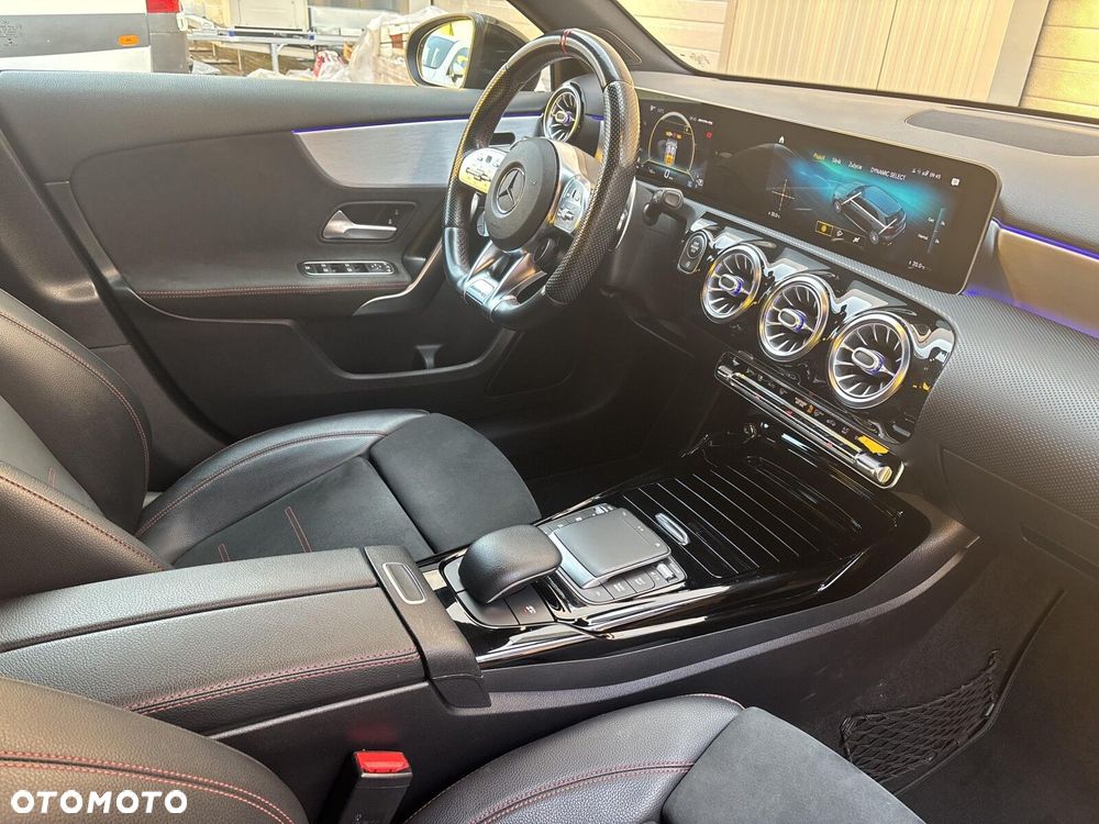 Mercedes-Benz Klasa A 45 S AMG 4-Matic 8G-DCT - 18