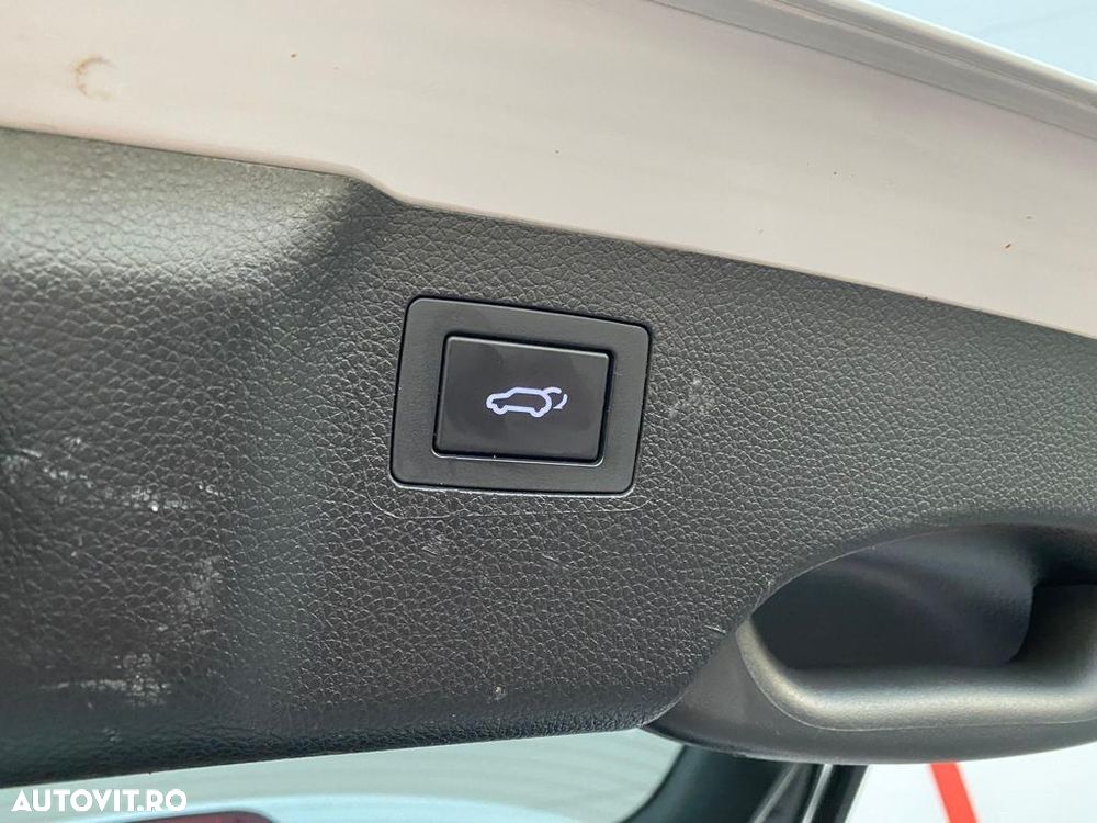 Hyundai Grand Santa Fe 2.2 CRDi 4WD Automatik Luxury - 36